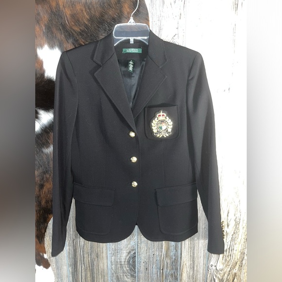 Lauren Ralph Lauren Jackets & Blazers - Lauren Ralph Lauren size 4 black tailored fit crested blazer VGUC